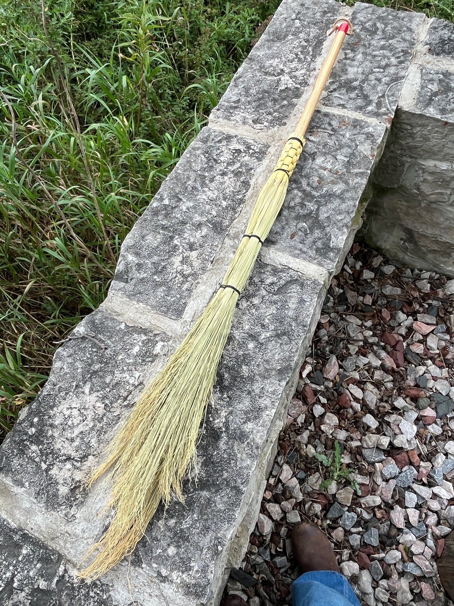 Handmade broomcorn cobweb broom on handmade solid Ash round broomstick