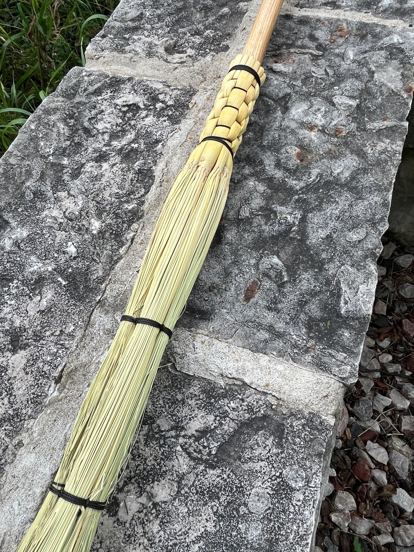 Handmade broomcorn cobweb broom on handmade solid Ash round broomstick